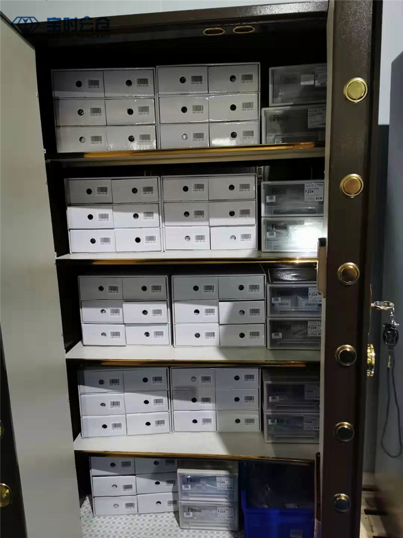 珠寶存放 (3).jpg